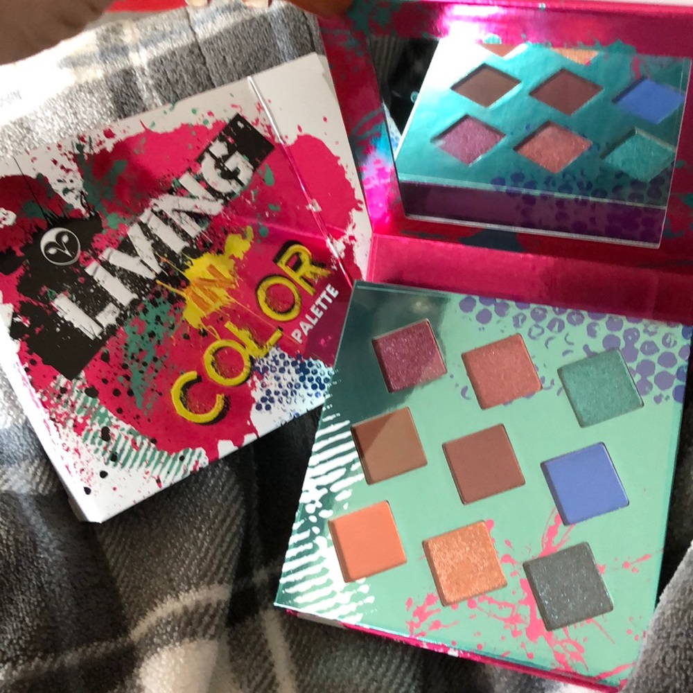 Hank and Henry palette 💜bundle for best price💜